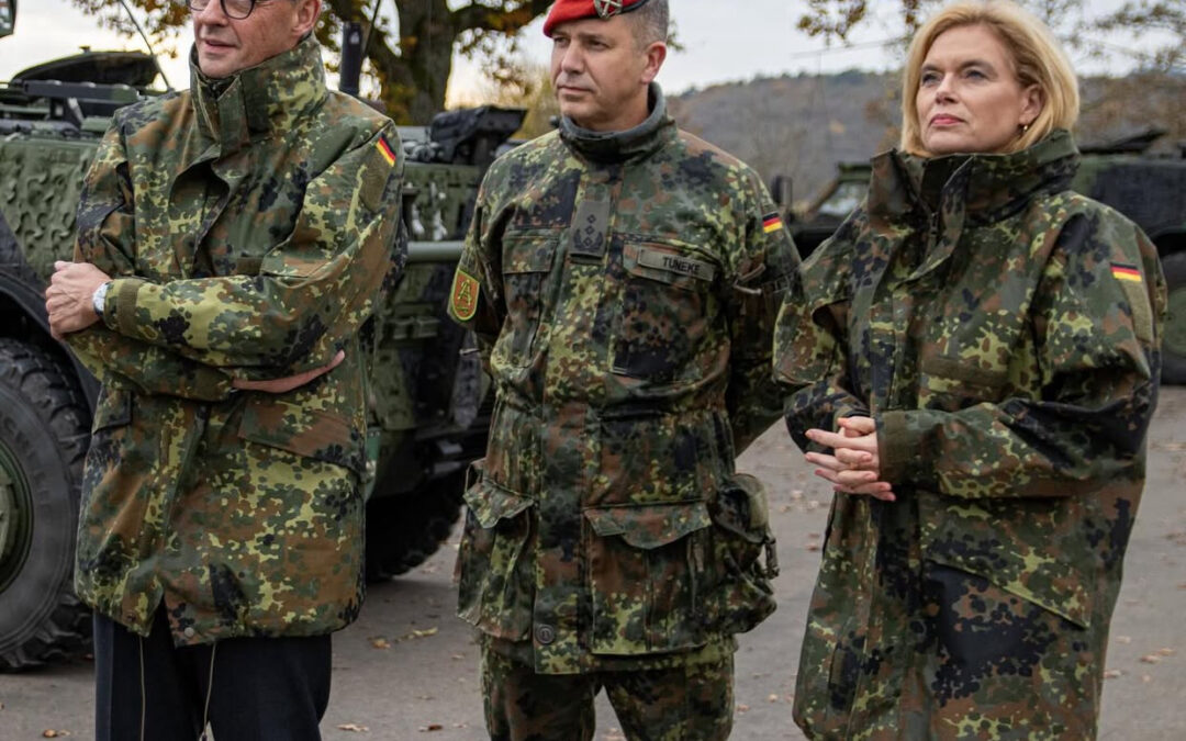 Bundestagspräsidentin Julia Klöckner eröffnet als Schirmherrin den nationalen Veteranentag in Berlin