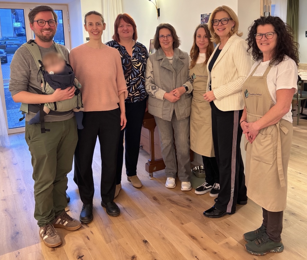 89861AB3-4188-4C45-B080-E7438EAB6704